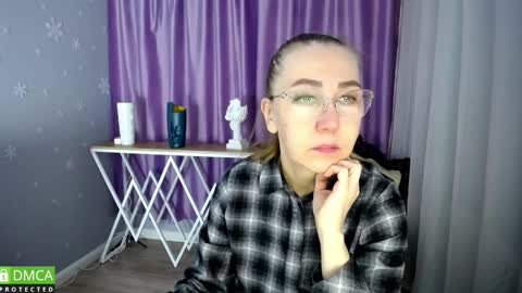 Snapshot of queen_a_n_i chatting on 27, 1, 2025 A N I  Ill be here on December 1st online show from 27, 1, 2025