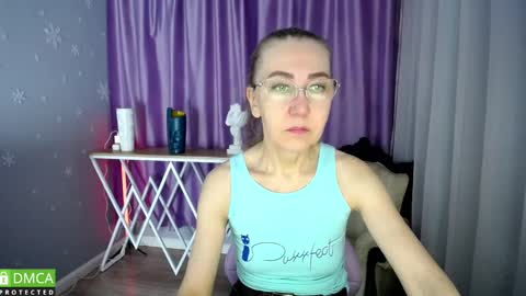 Snapshot of queen_a_n_i chatting on 31, 1, 2025 A N I  Ill be here on December 1st online show from 31, 1, 2025