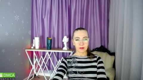 Snapshot of queen_a_n_i chatting on 23, 2, 2025 A N I  Ill be here on December 1st online show from 23, 2, 2025