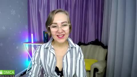 Snapshot of queen_a_n_i chatting on 21, 10, 2025 A N I  Ill be here on December 1st online show from 21, 10, 2025