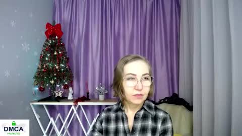 Snapshot of queen_a_n_i chatting on 25, 2, 2026 A N I Ill be here on December 1st online show from 25, 2, 2026