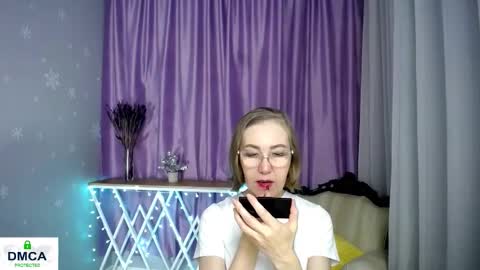 Snapshot of queen_a_n_i chatting on 22, 3, 2026 A N I Ill be here on December 1st online show from 22, 3, 2026