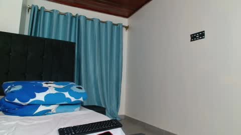 Snapshot of queen_armani chatting on 25, 1, 2025 Queen armani online show from 25, 1, 2025