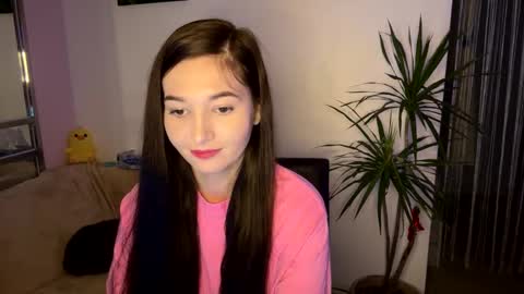 Snapshot of queen_chatur chatting on 10, 2, 2025 Viktoria online show from 10, 2, 2025