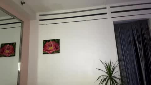 Snapshot of queen_chatur chatting on 19, 2, 2025 Viktoria online show from 19, 2, 2025