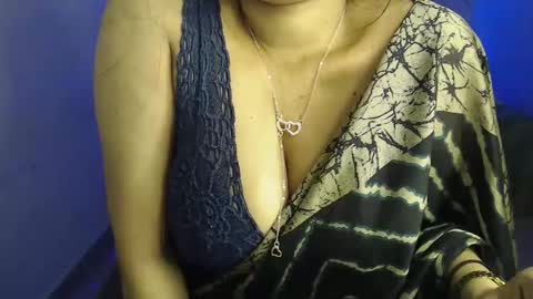 Snapshot of queen_cutiepai chatting on 24, 11, 2025 SHIDDAT NO FACE SHOW AT ANY COST online show from 24, 11, 2025
