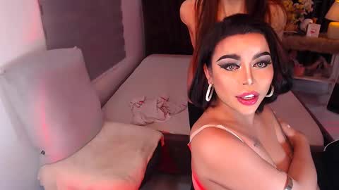 Snapshot of queen_destroyerx chatting on 4, 1, 2025 MAGDA online show from 4, 1, 2025