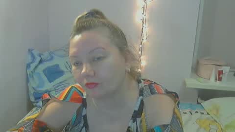 Snapshot of queen_jane8 chatting on 7, 12, 2024 queen_jane8 online show from 7, 12, 2024