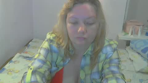 Snapshot of queen_jane8 chatting on 9, 12, 2024 queen_jane8 online show from 9, 12, 2024