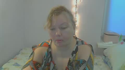 Snapshot of queen_jane8 chatting on 2, 1, 2025 queen_jane8 online show from 2, 1, 2025