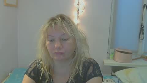 Snapshot of queen_jane8 chatting on 14, 2, 2025 queen_jane8 online show from 14, 2, 2025