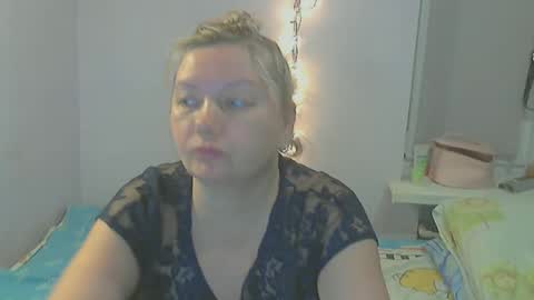 Snapshot of queen_jane8 chatting on 18, 2, 2025 queen_jane8 online show from 18, 2, 2025