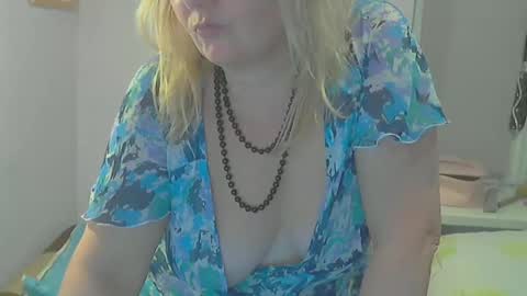 Snapshot of queen_jane8 chatting on 21, 2, 2025 queen_jane8 online show from 21, 2, 2025