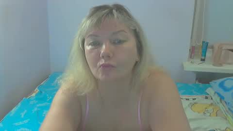 Snapshot of queen_jane8 chatting on 15, 9, 2025 queen_jane8 online show from 15, 9, 2025