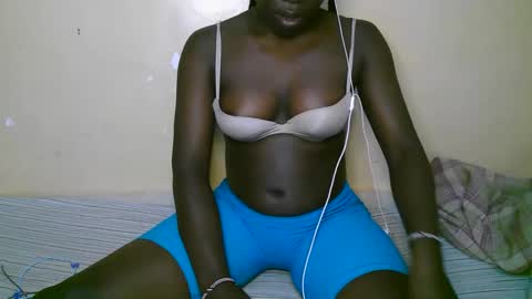 queen_latasha online show from 19, 12, 2025