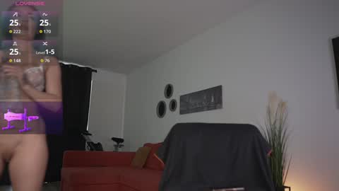 queen_leylla online show from 15, 11, 2025