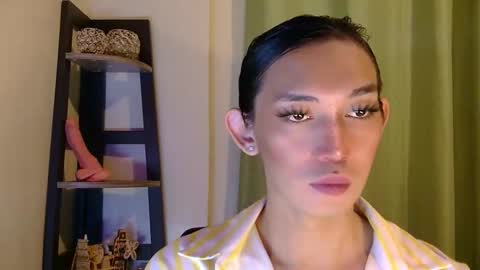 Queen Lucifer online show from 8, 2, 2026