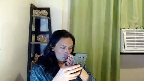 Queen Lucifer online show from 9, 2, 2026