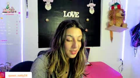 queen_natttyy online show from 19, 12, 2024