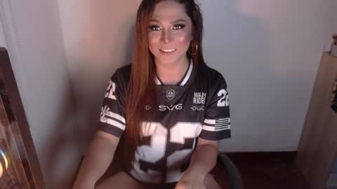 Snapshot of queen_of_all_queens chatting on 16, 10, 2025 samantha online show from 16, 10, 2025