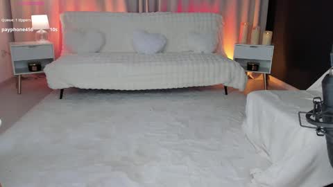 Snapshot of queen_of_deepthroat chatting on 1, 2, 2025 queen_of_deepthroat online show from 1, 2, 2025