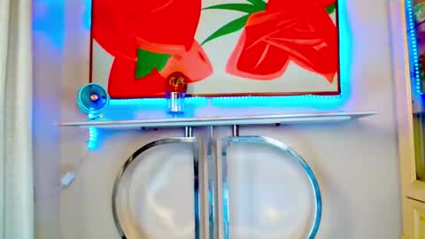 Snapshot of queen_zoe01 chatting on 10, 11, 2025 queen_zoe01 online show from 10, 11, 2025