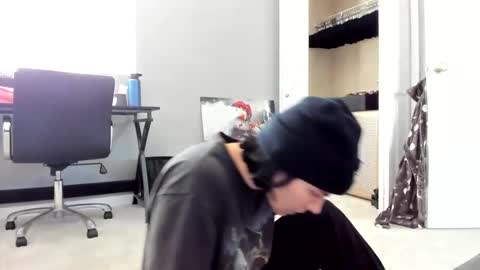 Snapshot of queenb2626 chatting on 11, 11, 2025 Queen Blaire online show from 11, 11, 2025