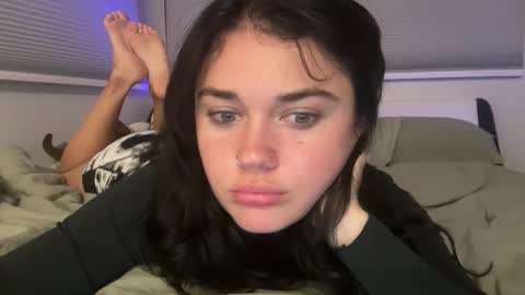 Snapshot of queencassidyy chatting on 7, 11, 2025 Cassidy online show from 7, 11, 2025