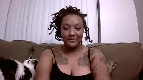 Queen Chief online show from 31, 3, 2026