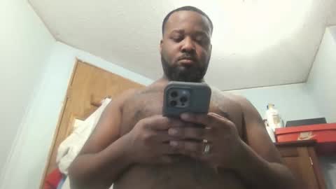 Queen N King Fun Night online show from 4, 1, 2025