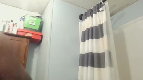 Queen N King Fun Night online show from 7, 1, 2025