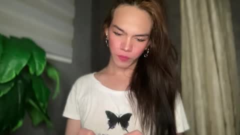 QUEEN online show from 22, 11, 2025