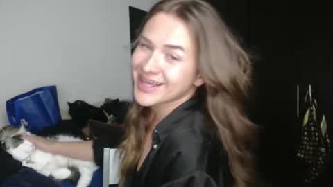 Snapshot of queennicky88 chatting on 4, 3, 2025 Nico online show from 4, 3, 2025