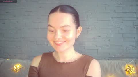 Snapshot of queenofmodels chatting on 2, 4, 2026 QueenOfModels online show from 2, 4, 2026