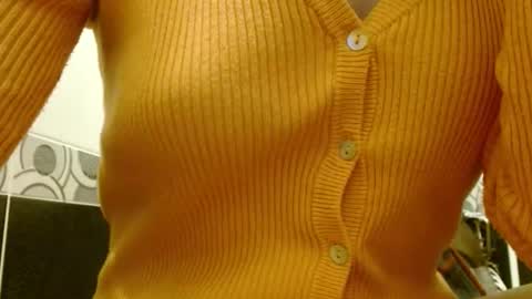 queenoftenderness online show from 9, 3, 2026