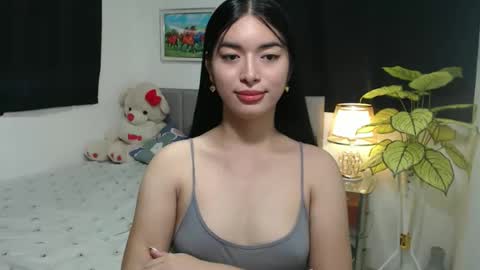 Snapshot of queenpinay69 chatting on 13, 10, 2025 QueenPinay69 online show from 13, 10, 2025