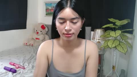 Snapshot of queenpinay69 chatting on 14, 10, 2025 QueenPinay69 online show from 14, 10, 2025