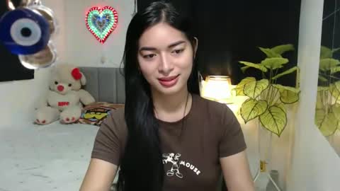 Snapshot of queenpinay69 chatting on 16, 11, 2025 QueenPinay69 online show from 16, 11, 2025