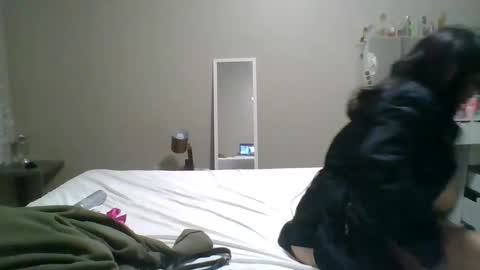 queensecrets online show from 6, 12, 2024