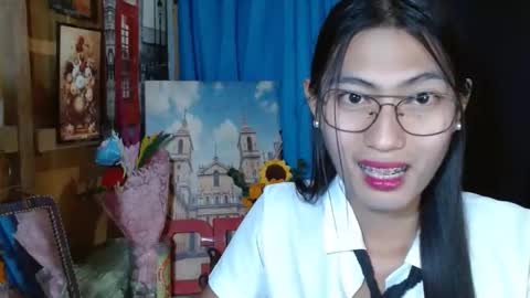 queensteffi online show from 19, 12, 2024