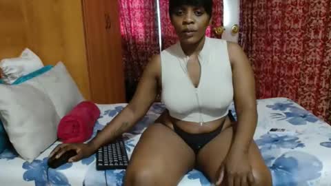 queenteex6999 online show from 30, 9, 2025