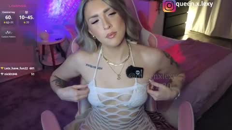 Snapshot of queenx_lexy chatting on 20, 11, 2025 queenx_lexy online show from 20, 11, 2025