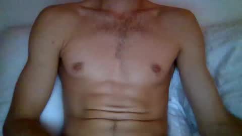 Snapshot of quiii1103 chatting on 4, 10, 2025 quiii1103 online show from 4, 10, 2025