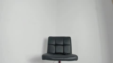 quuen_valery online show from 24, 2, 2026