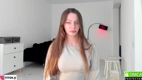 Snapshot of r00xvel chatting on 11, 10, 2025 r00xvel online show from 11, 10, 2025