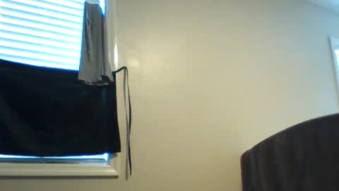 Snapshot of r8drfn89 chatting on 24, 2, 2025 Chocol8t online show from 24, 2, 2025