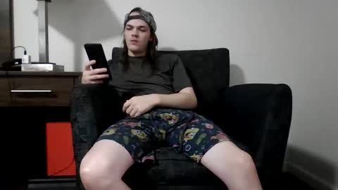 Snapshot of r_monkey583 chatting on 13, 11, 2025 r_monkey583 online show from 13, 11, 2025