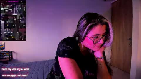 Rachel Foss online show from 26, 12, 2024