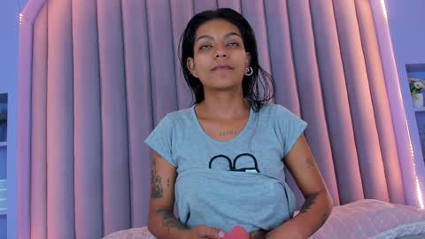  RACHEL  online show from 18, 1, 2025