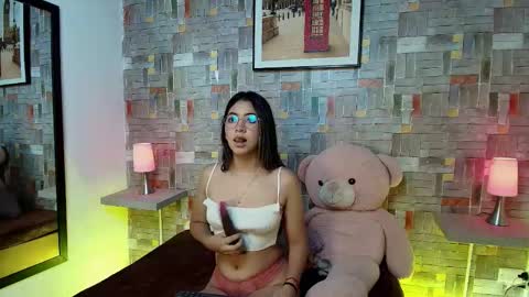 Snapshot of rachel_mds chatting on 26, 10, 2025 Rachel online show from 26, 10, 2025